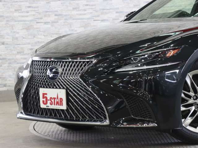 TOYOTA LEXUS LS500H 2018 Image 31