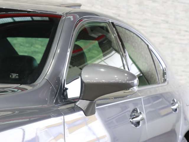 TOYOTA LEXUS LS600H 2015 Image 31