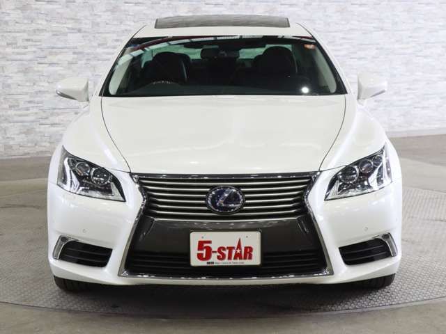 TOYOTA LEXUS LS600H 2016 Image 31