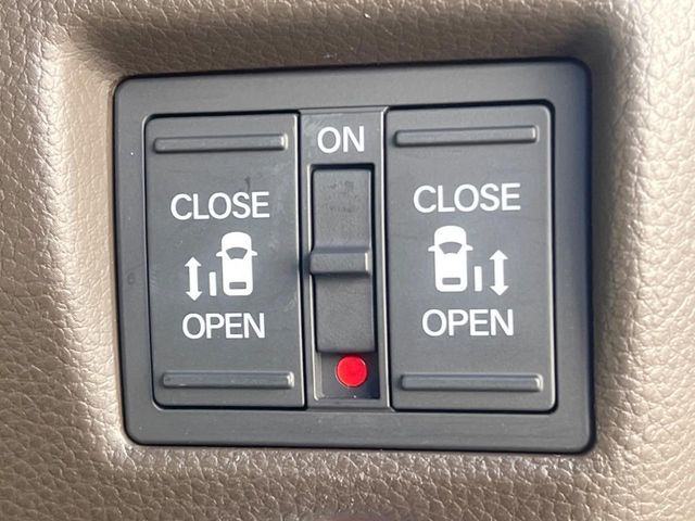 HONDA N BOX 2021 Image 31