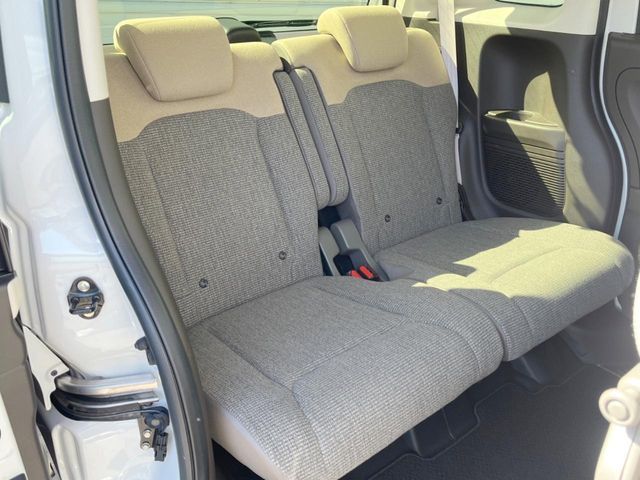 HONDA N BOX 2021 Image 31