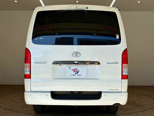 TOYOTA HIACE VAN 2WD 2023 Image 31