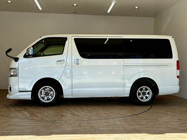 TOYOTA HIACE VAN 2WD 2023 Image 31