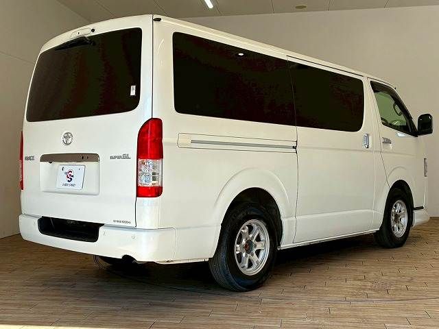 TOYOTA HIACE VAN 2WD 2023 Image 31