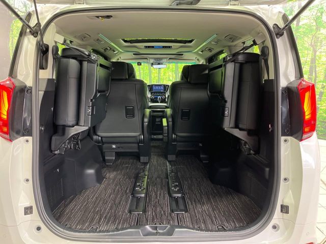 TOYOTA ALPHARD 2023 Image 31