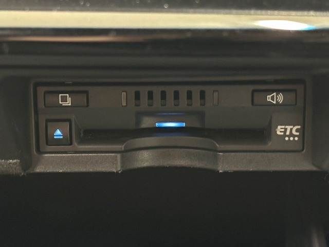 TOYOTA CROWN SEDAN HYBRID 2018 Image 31