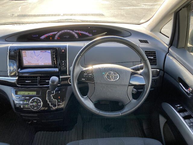 TOYOTA ESTIMA  4WD 2015 Image 31