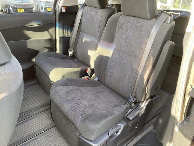 TOYOTA ESTIMA  4WD 2015 Image 31