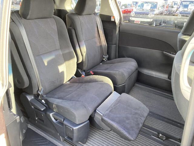 TOYOTA ESTIMA  4WD 2015 Image 31