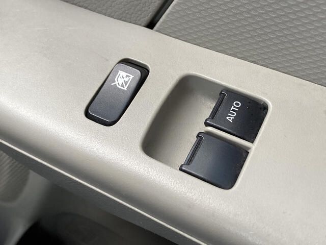 NISSAN NV100 CLIPPER 4WD 2018 Image 31