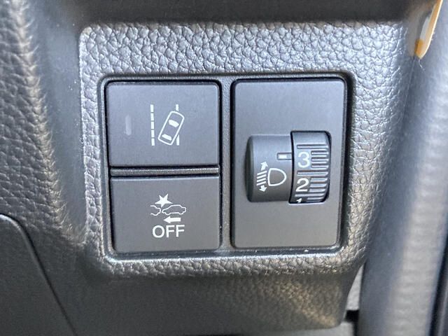 HONDA N BOX CUSTOM 4WD 2022 Image 31