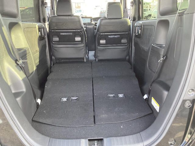 HONDA N BOX CUSTOM 4WD 2022 Image 31