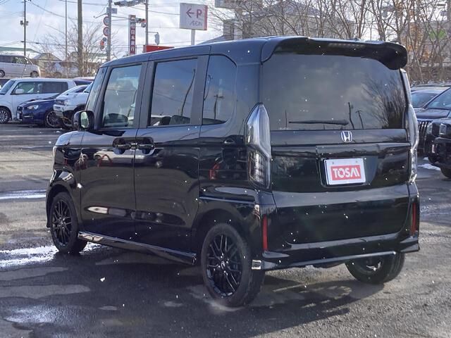 HONDA N BOX CUSTOM 4WD 2022 Image 31