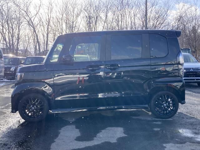 HONDA N BOX CUSTOM 4WD 2022 Image 31