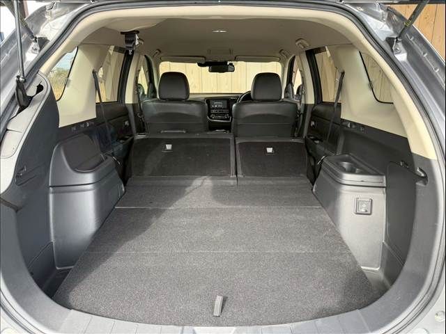 MITSUBISHI OUTLANDER PHEV 2018 Image 31