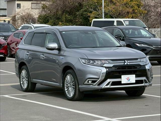 MITSUBISHI OUTLANDER PHEV 2018 Image 31