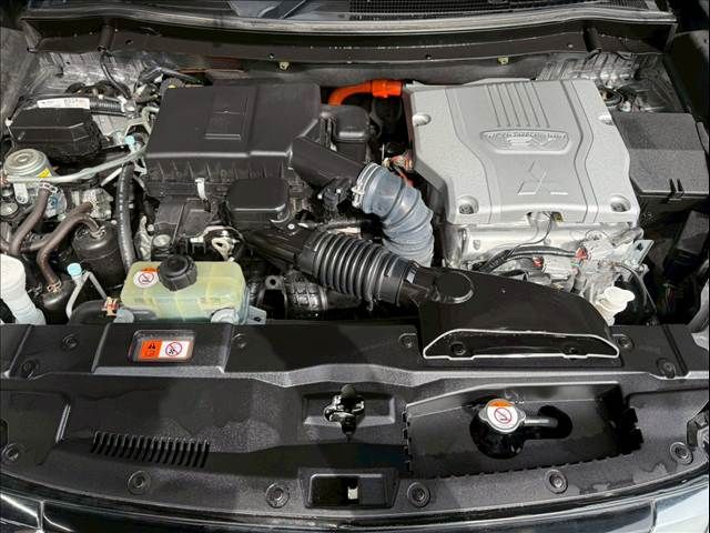 MITSUBISHI OUTLANDER PHEV 2018 Image 31