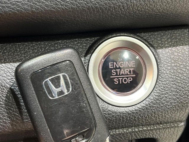 HONDA CIVIC HATCHBACK 2018 Image 31