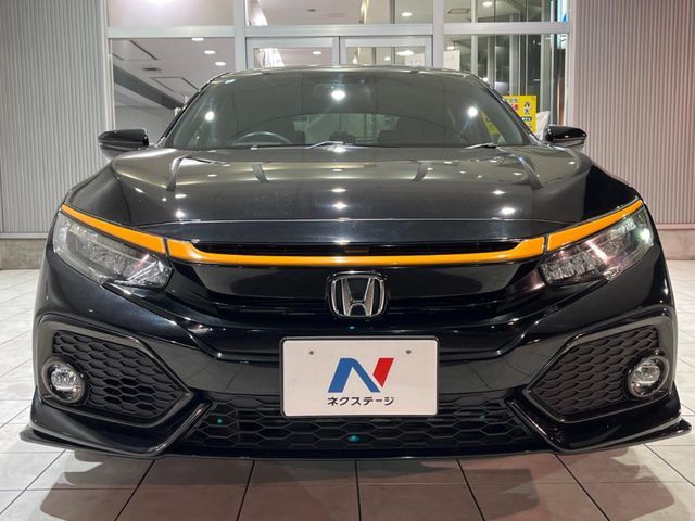 HONDA CIVIC HATCHBACK 2018 Image 31