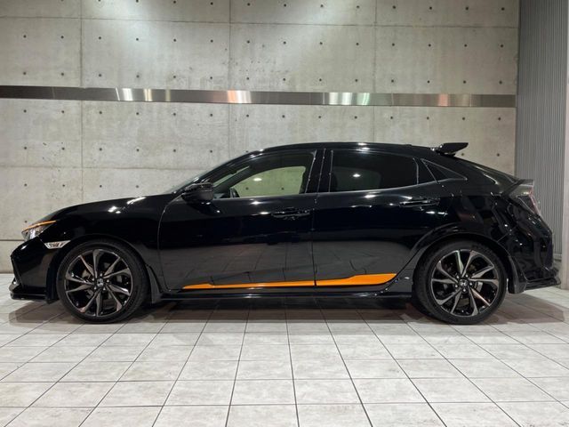 HONDA CIVIC HATCHBACK 2018 Image 31