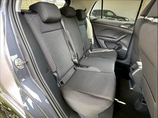 VOLKSWAGEN T-CROSS 2023 Image 31