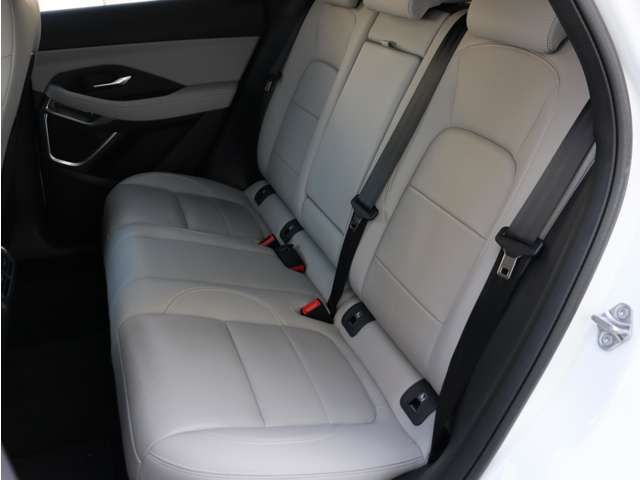 JAGUAR E-PACE 2025 Image 31