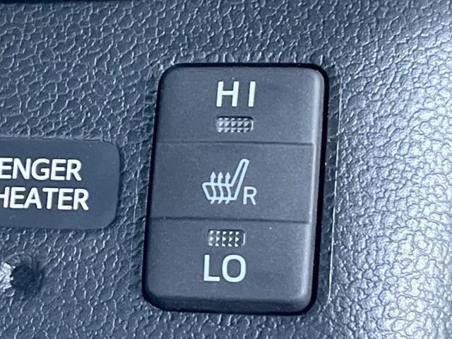 TOYOTA PRIUS 2016 Image 31