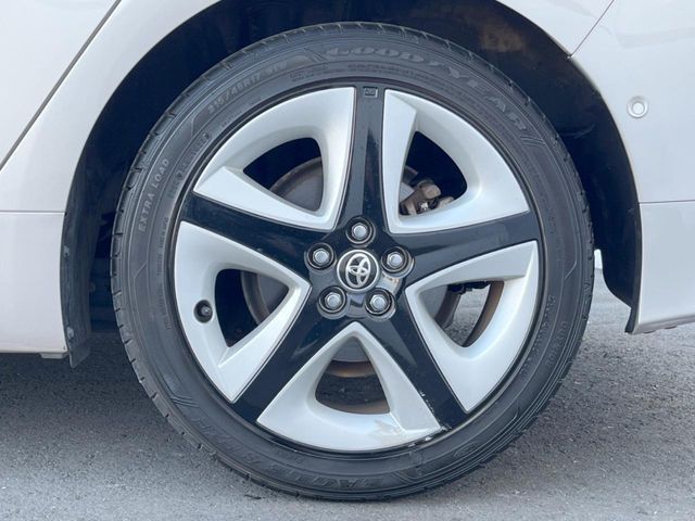 TOYOTA PRIUS 2016 Image 31