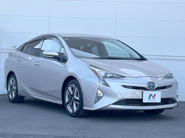 TOYOTA PRIUS 2016 Image 31