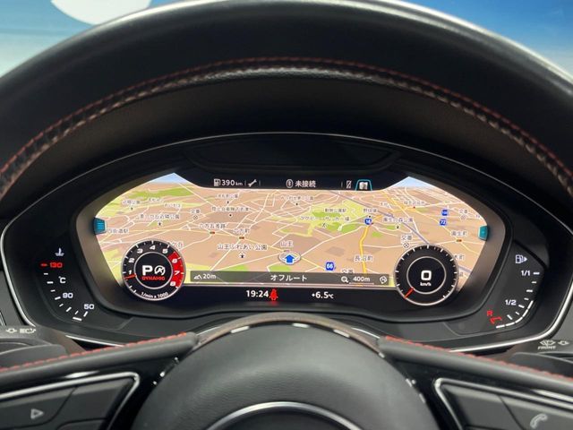 AUDI S4 AVANT 2018 Image 31