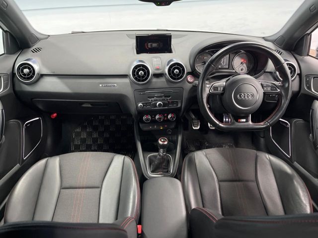 AUDI S1 SPORTBACK 2015 Image 31