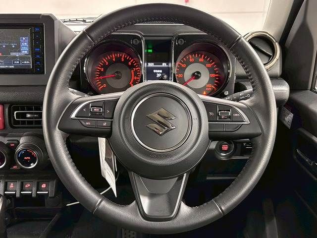 SUZUKI JIMNY 4WD 2023 Image 31