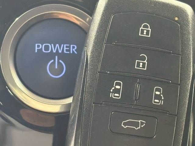 TOYOTA NOAH HYBRID 2023 Image 31