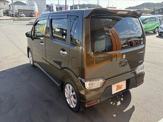SUZUKI WAGON R STINGRAY 2017 Image 31