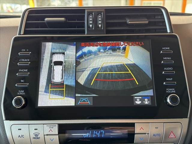 TOYOTA LANDCRUISER PRADO 2023 Image 31