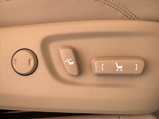 TOYOTA LANDCRUISER PRADO 2023 Image 31