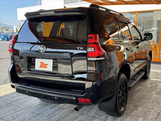 TOYOTA LANDCRUISER PRADO 2023 Image 31