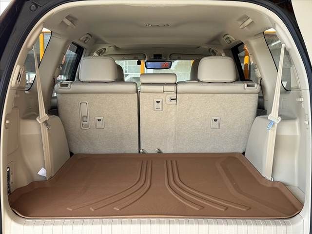 TOYOTA LANDCRUISER PRADO 2023 Image 31