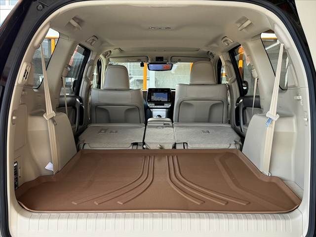TOYOTA LANDCRUISER PRADO 2023 Image 31