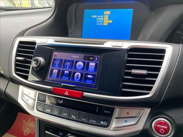 HONDA ACCORD HYBRID 2013 Image 31