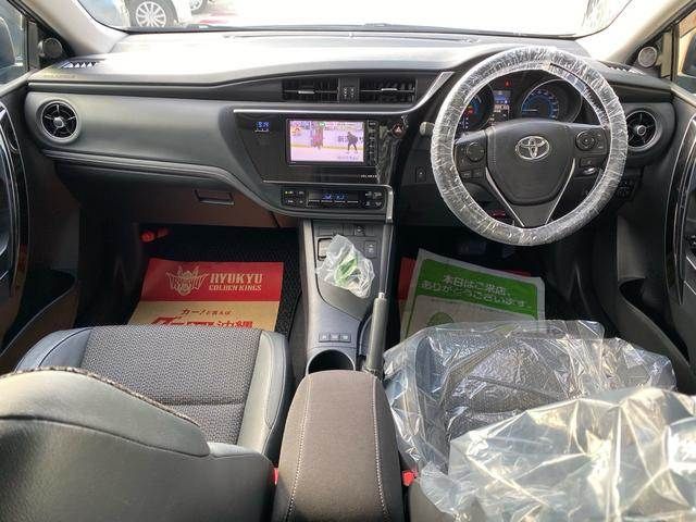 TOYOTA AURIS HYBRID 2016 Image 31