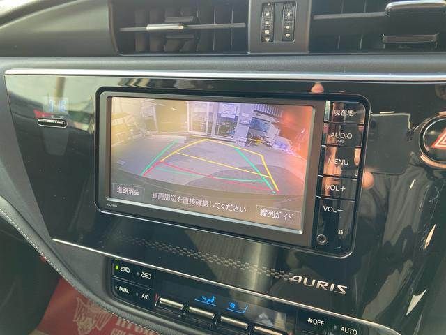 TOYOTA AURIS HYBRID 2016 Image 31