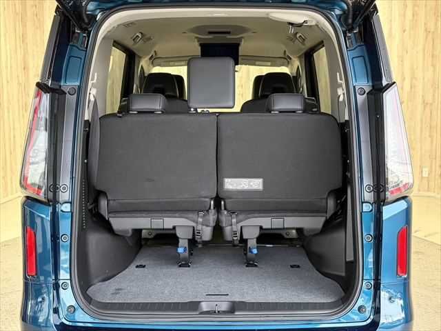 NISSAN SERENA  WG 2023 Image 31