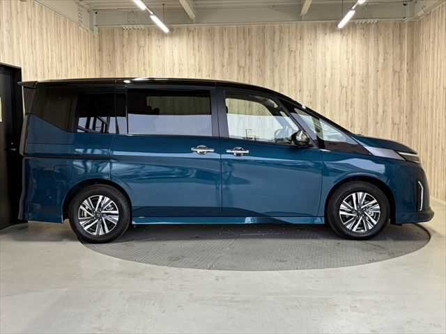 NISSAN SERENA  WG 2023 Image 31