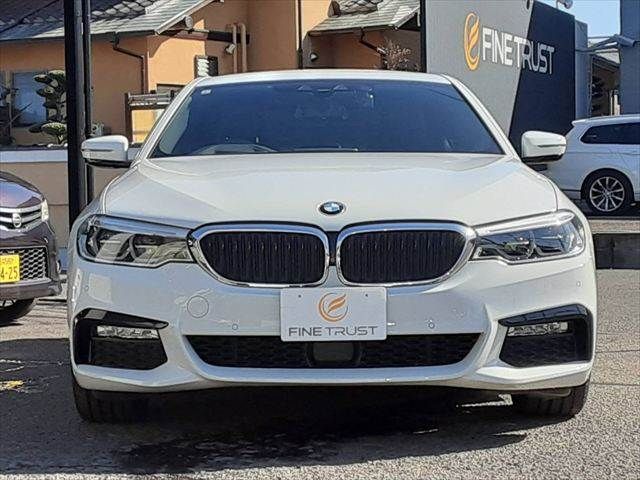 BMW 5SERIES SEDAN 2017 Image 31