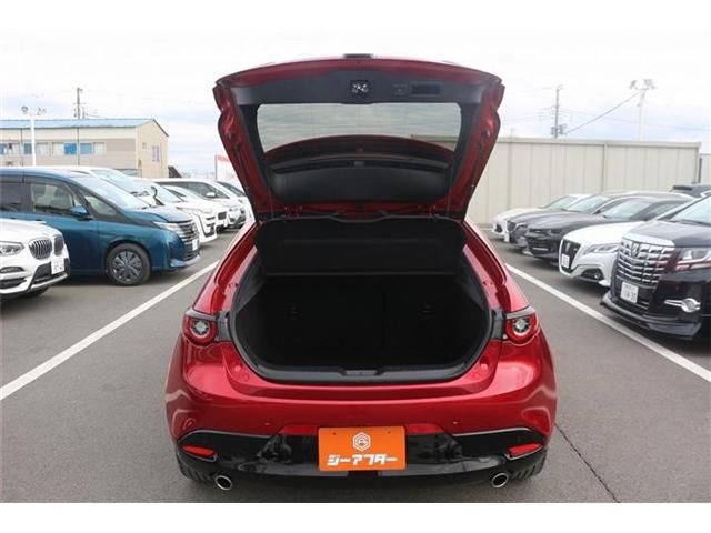 MAZDA 3 FASTBACK 2023 Image 31