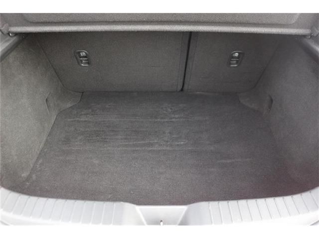 MAZDA 3 FASTBACK 2023 Image 31