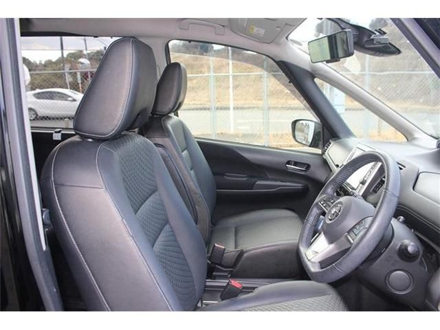 NISSAN SERENA  WG 2018 Image 31