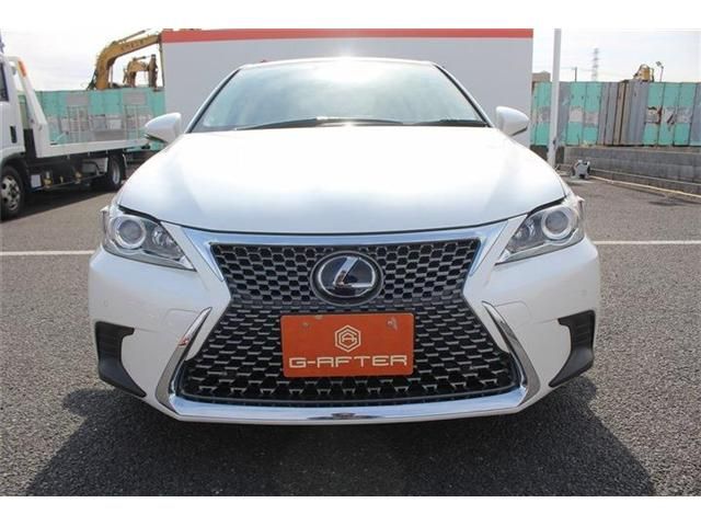 TOYOTA LEXUS CT200H 2021 Image 31