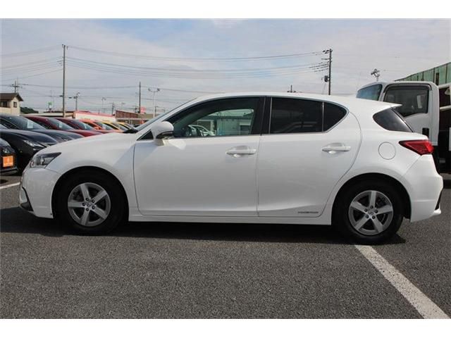 TOYOTA LEXUS CT200H 2021 Image 31